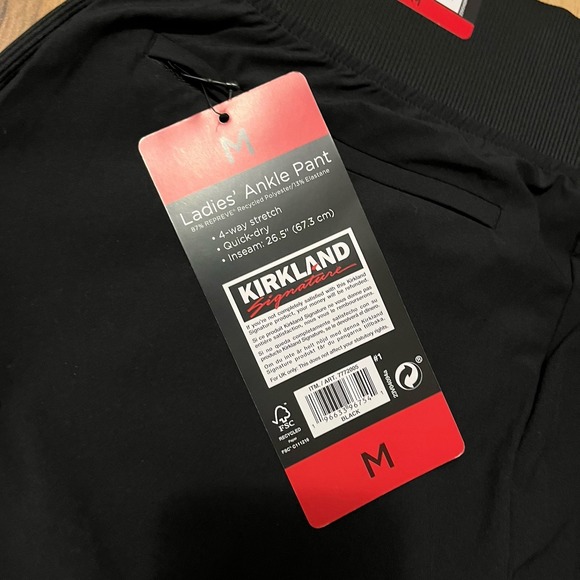 Kirkland Signature Ladies Ankle Pants Sz Medium Black Active Travel Pant - Picture 2 of 8